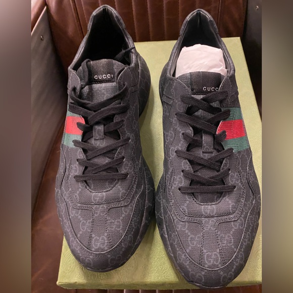 Gucci Men's Rhyton GG Supreme  Sneakers - Picture 13 of 16